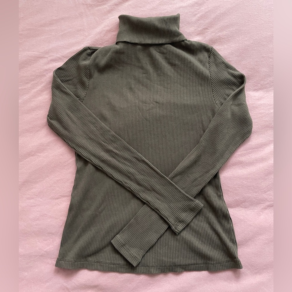 Old Navy Women’s Turtleneck